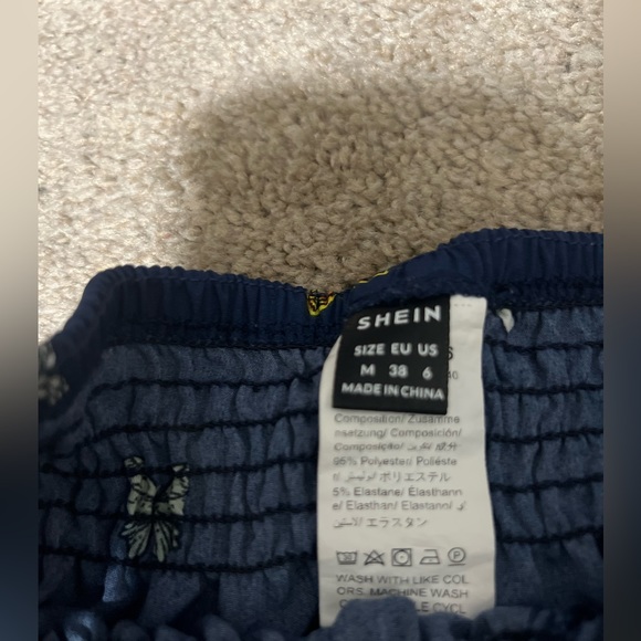 Butterfly Shorts - Picture 2 of 3